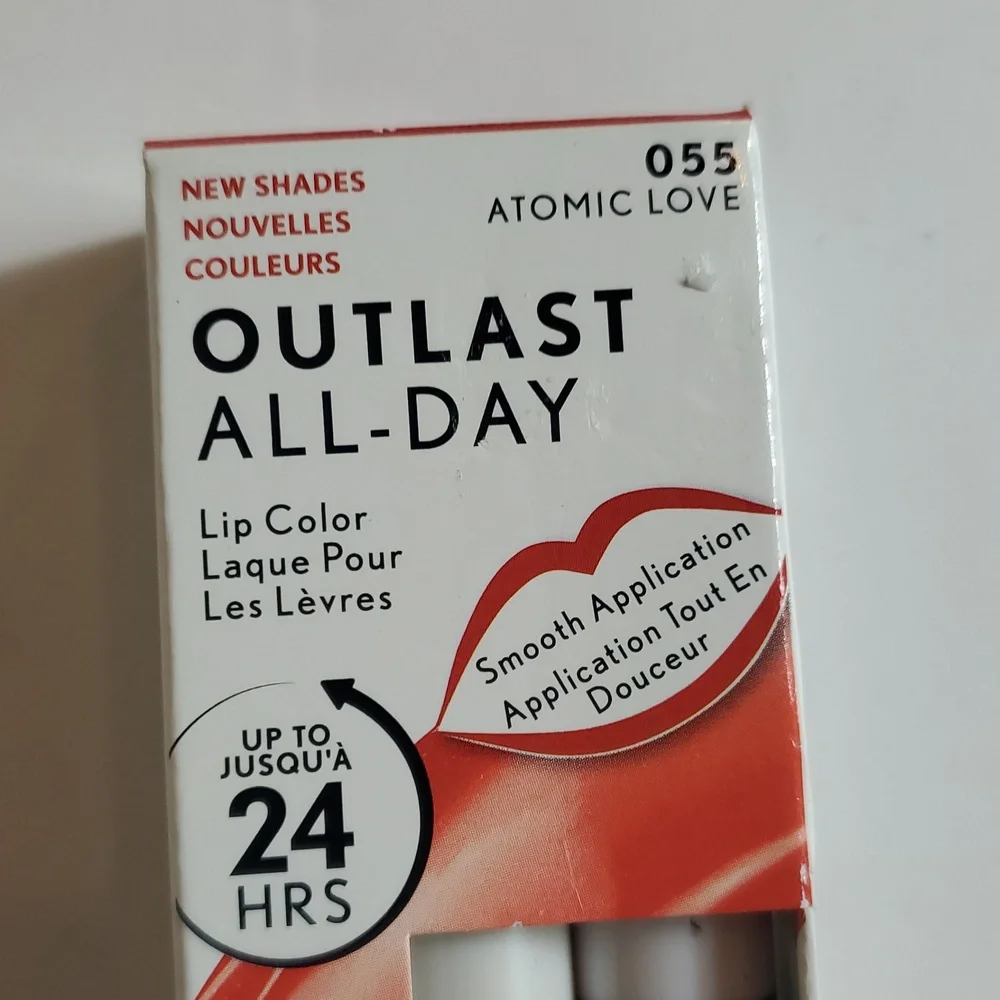 Covergirl Outlast All-Day Lip Color - Atomic Love Red